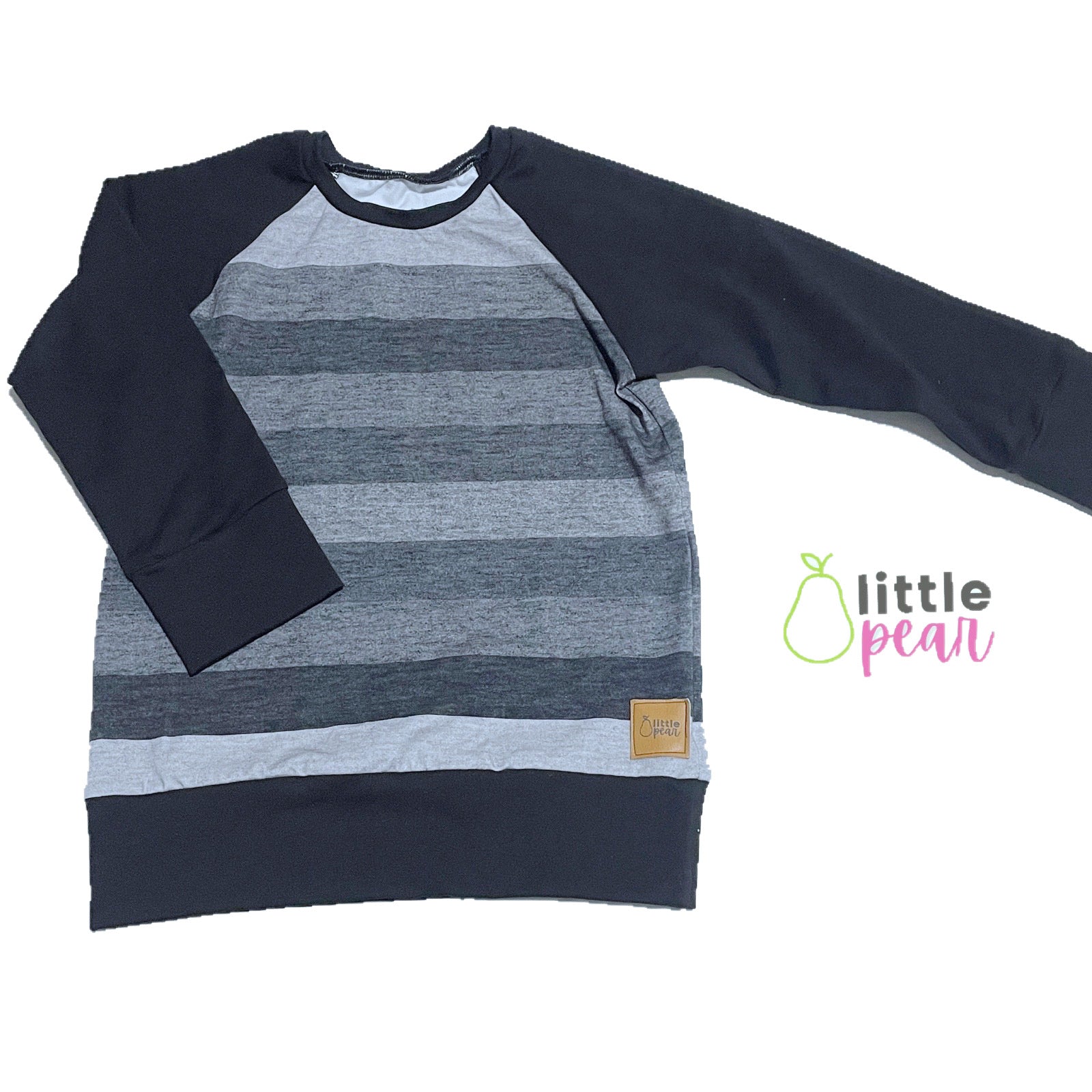 Monochrome Stripe raglan, size 4